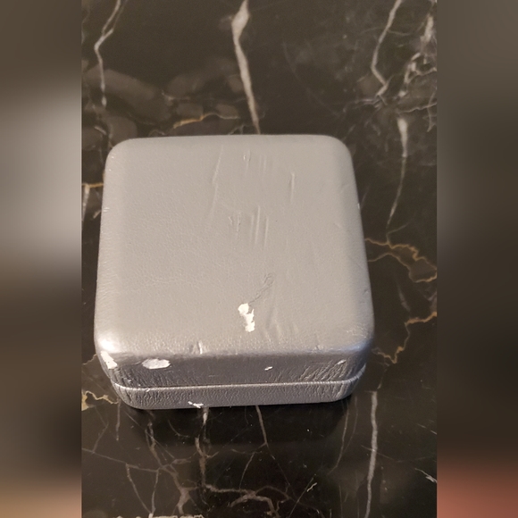 NWT Cultured Pearl 5MM Classic Stud Earrings with Sterling Silver Posts - Picture 8 of 9